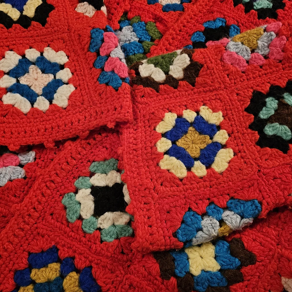 Handmade Crochet Cardigan Sweater XL Granny Square Vintage Red Multicolor - Picture 10 of 13